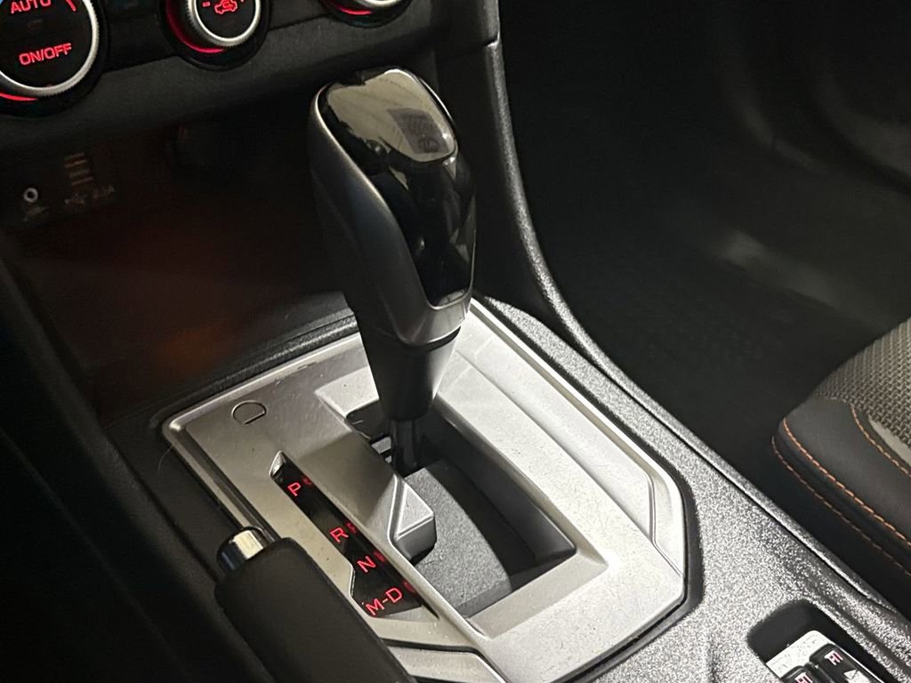 Used 2022 Subaru Crosstrek 2.0i Premium w/ Moonroof Package image 17