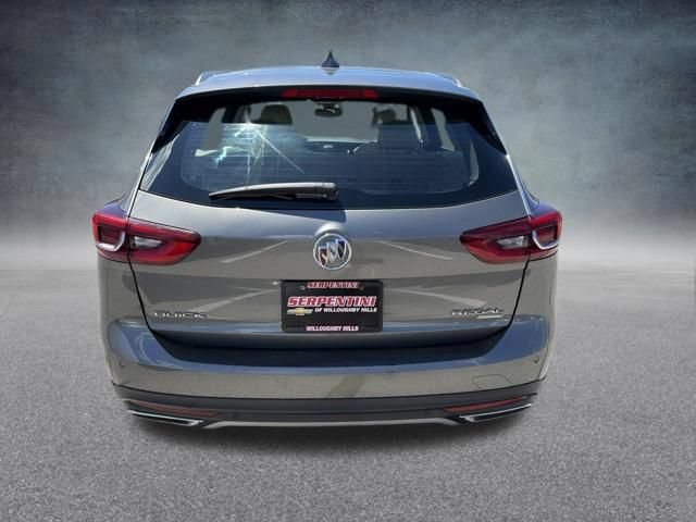 Used 2018 Buick Regal Essence w/ Driver Confidence Package #1 AWD/4WD image 9