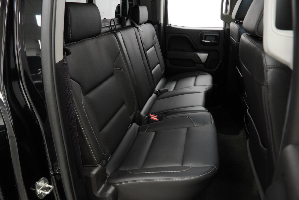 Used 2016 Chevrolet Silverado 1500 LTZ Z71 w/ LTZ Plus Package AWD/4WD image 37