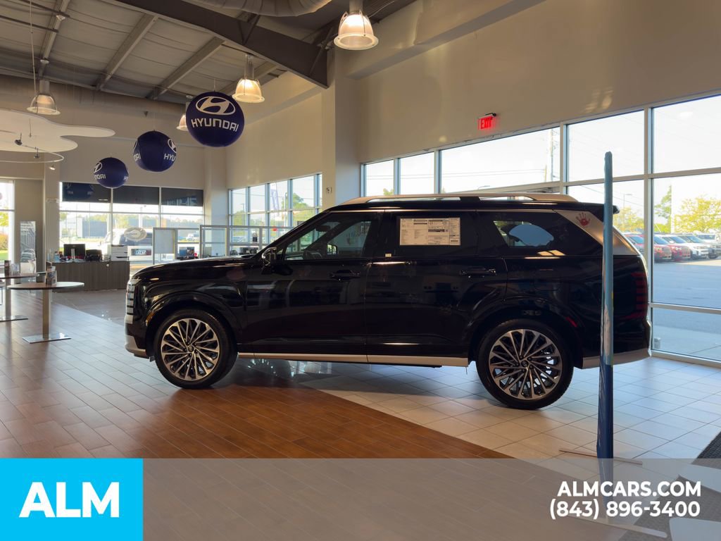 Used 2025 Genesis GV70 2.5T image 41