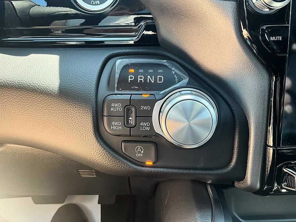 New 2026 RAM 1500 Laramie w/ Night Edition AWD/4WD image 21