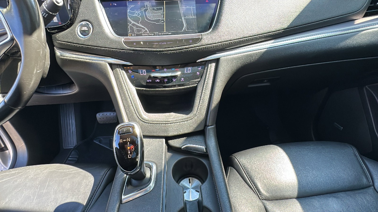 Used 2018 Cadillac XT5 Premium Luxury image 22