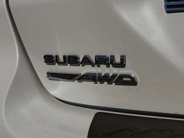 Certified 2025 Subaru Crosstrek 2.0i image 8