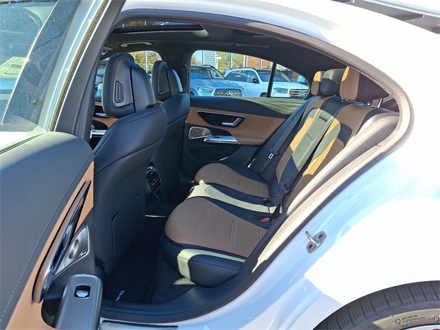 New 2026 Mercedes-Benz E 53 AMG e 4MATIC Sedan image 8