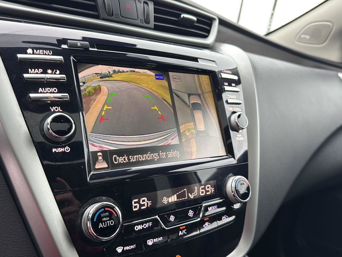 Used 2024 Nissan Murano Platinum w/ Cargo Package image 22