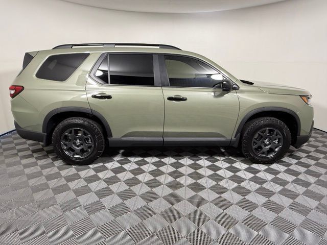 New 2026 Honda Pilot TrailSport image 7