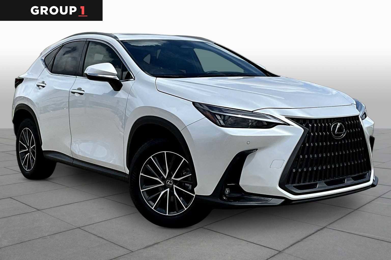 Used 2024 Lexus NX 250 FWD image 3