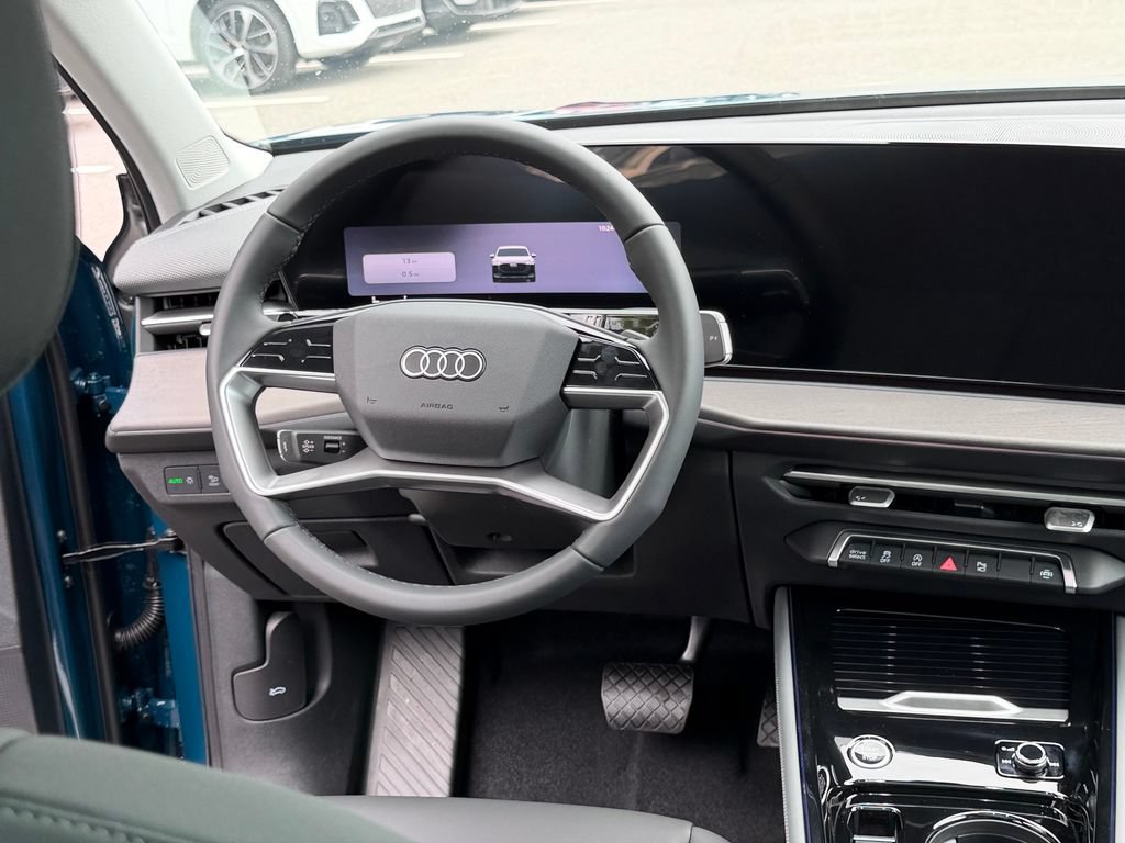New 2026 Audi Q3 quattro 2.0T AWD/4WD image 19