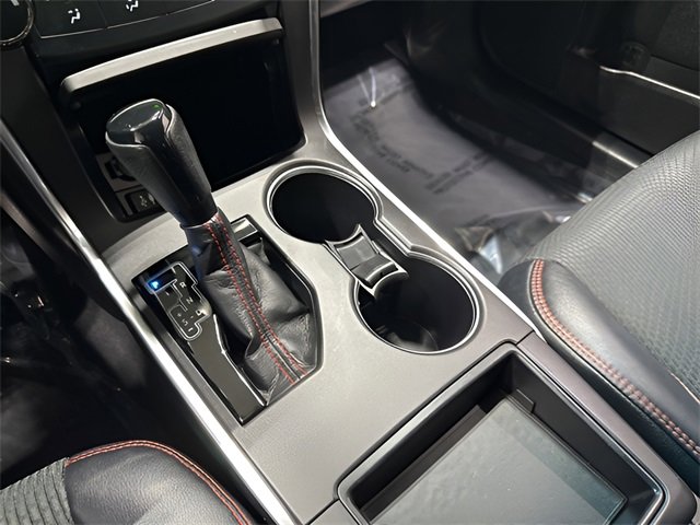 Used 2017 Toyota Camry SE image 26