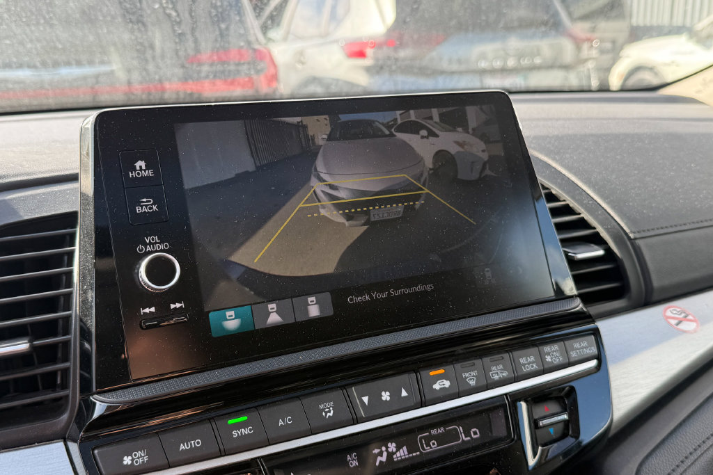 Used 2025 Honda Odyssey EX-L image 16