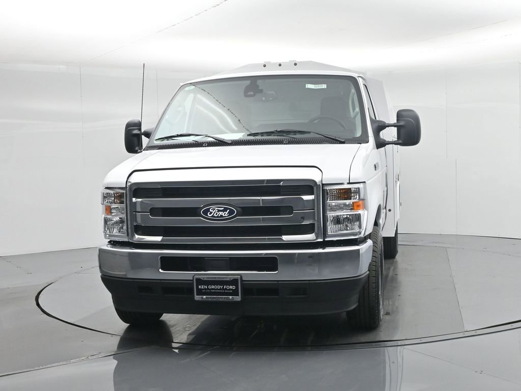 New 2026 Ford E-350 and Econoline 350 Super Duty w/ Power Equipment Group image 59