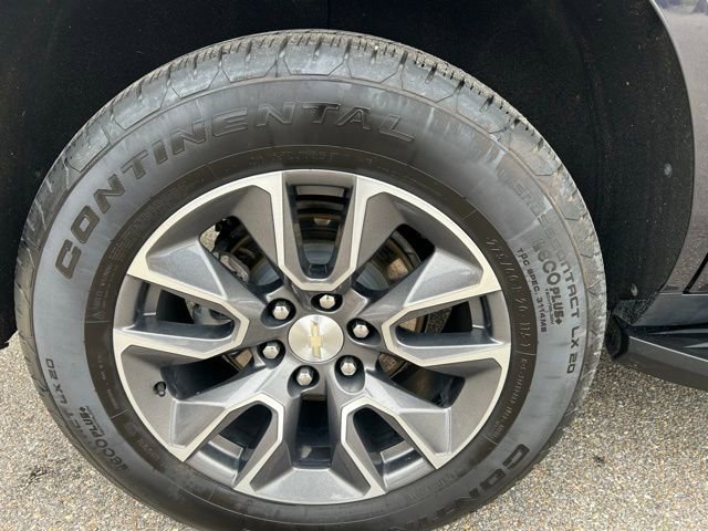 Used 2023 Chevrolet Tahoe LT w/ Luxury Package RWD image 12
