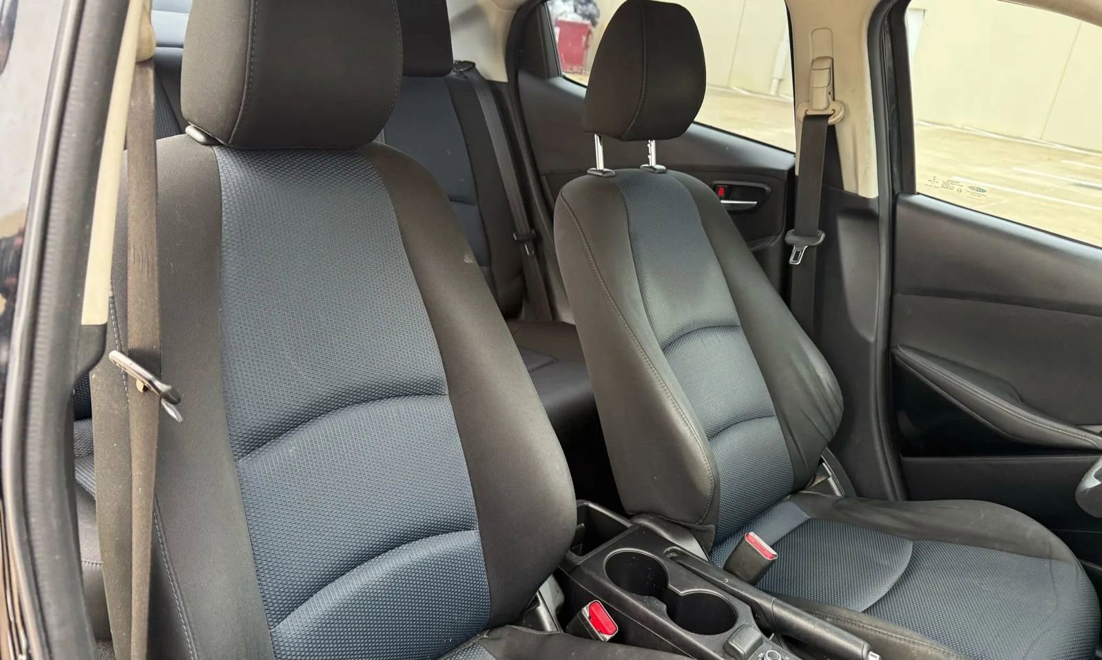 Used 2016 Scion iA image 18