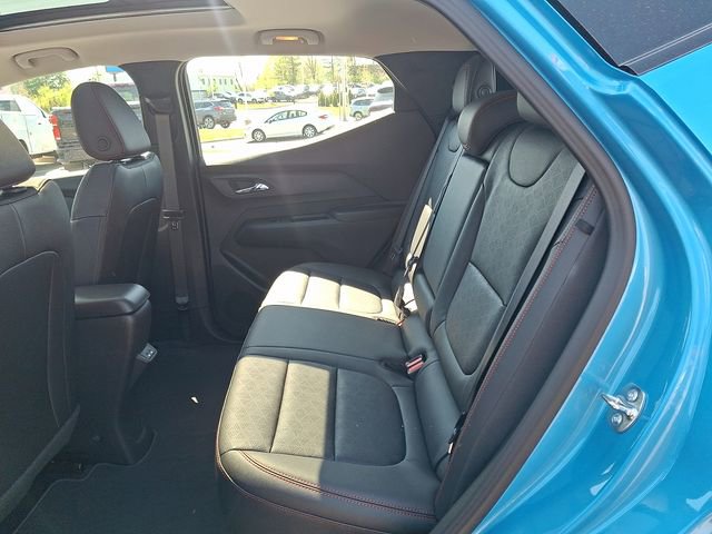 New 2027 Chevrolet Bolt RS w/ Technology Package FWD image 6