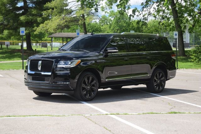 Used 2024 Lincoln Navigator L Reserve AWD/4WD image 23