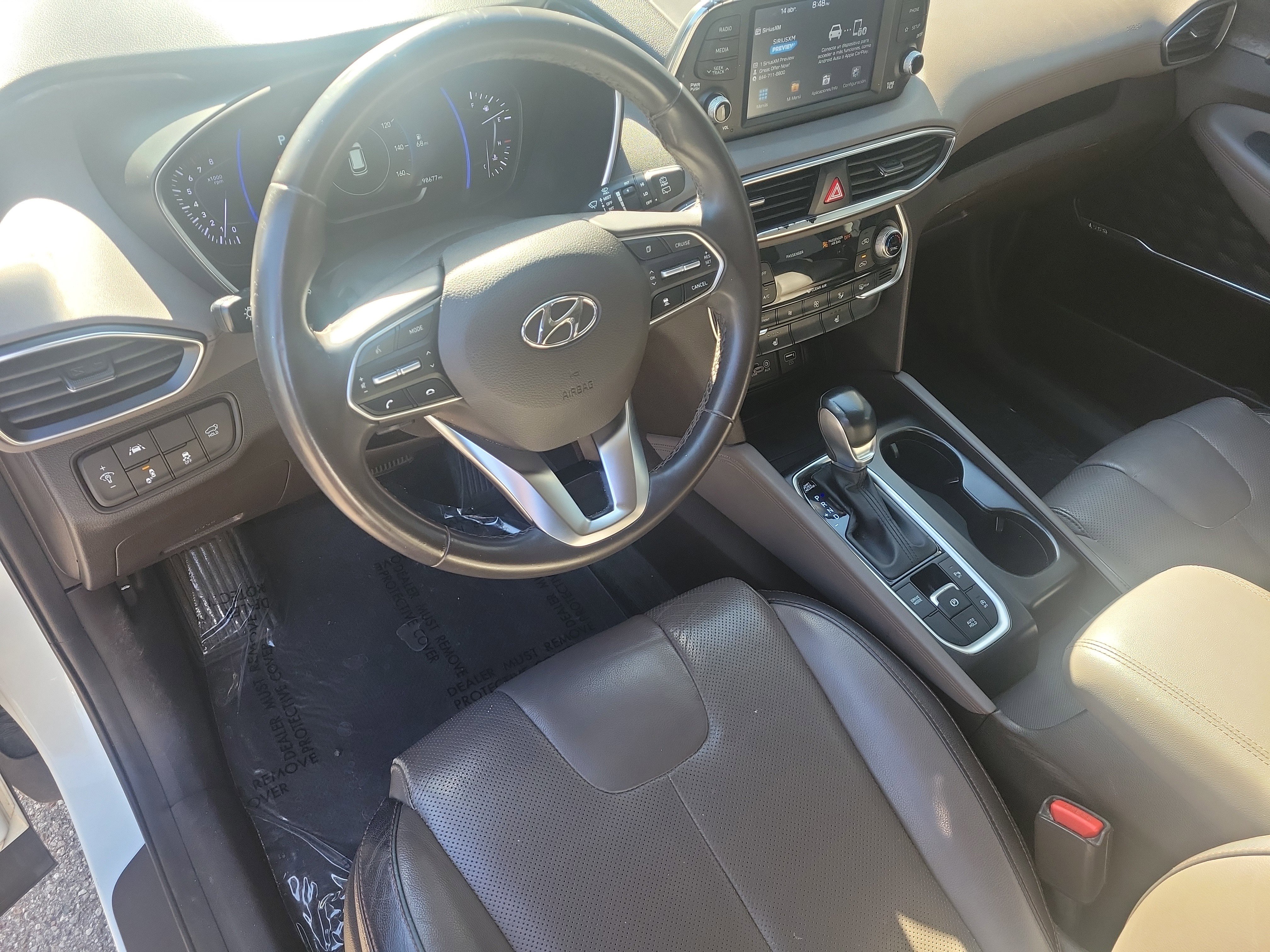 Used 2020 Hyundai Santa Fe SEL w/ Convenience + Premium Package image 16