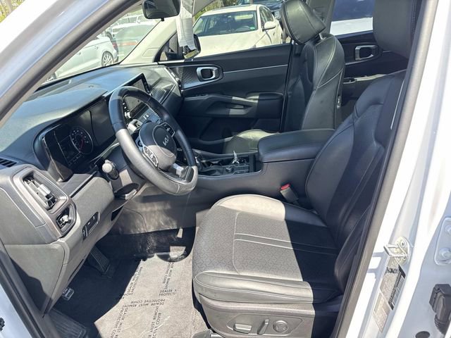 Used 2023 Kia Sorento S w/ Panoramic Sunroof Package FWD image 14