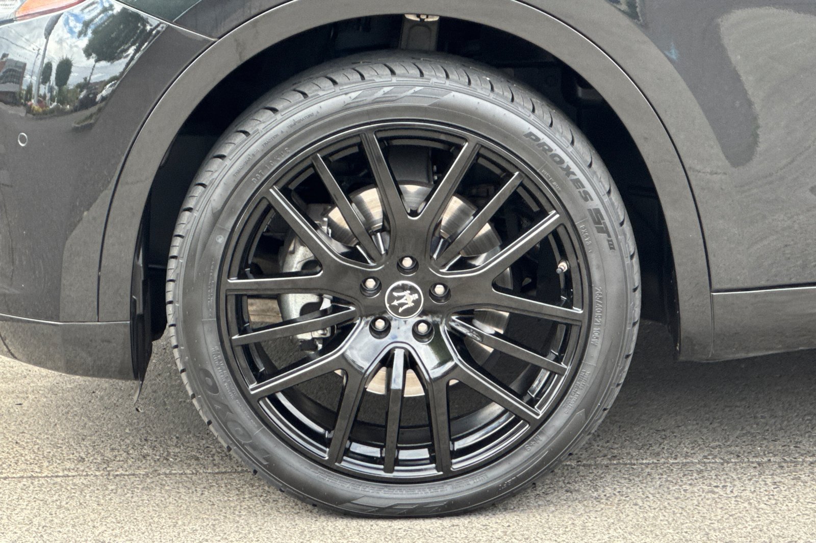 Used 2022 Maserati Levante GT AWD/4WD image 26