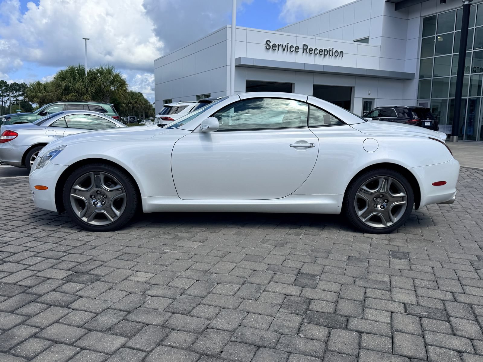 Used 2008 Lexus SC 430 Convertible RWD image 10