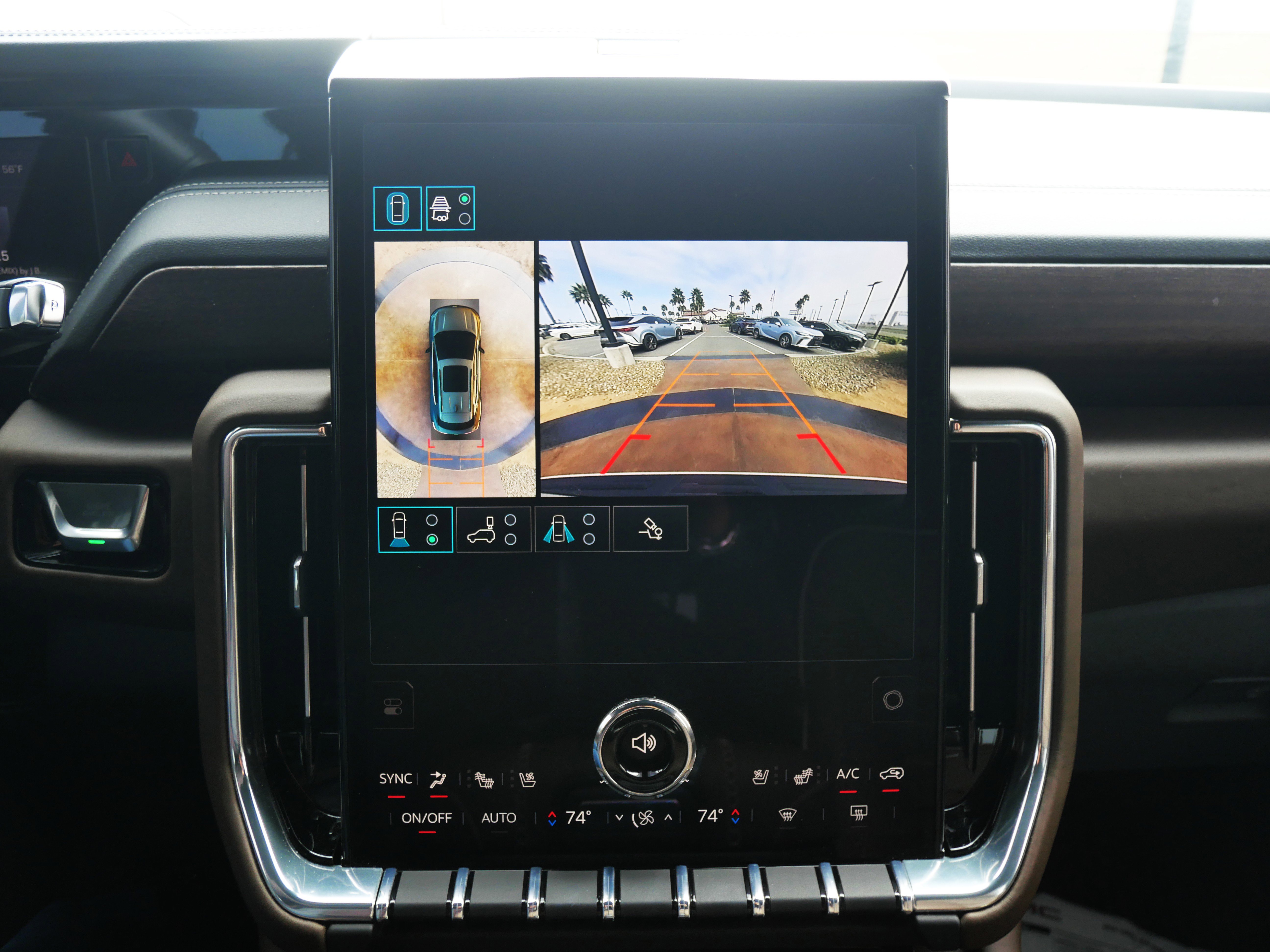 Used 2025 GMC Yukon Denali Ultimate image 18