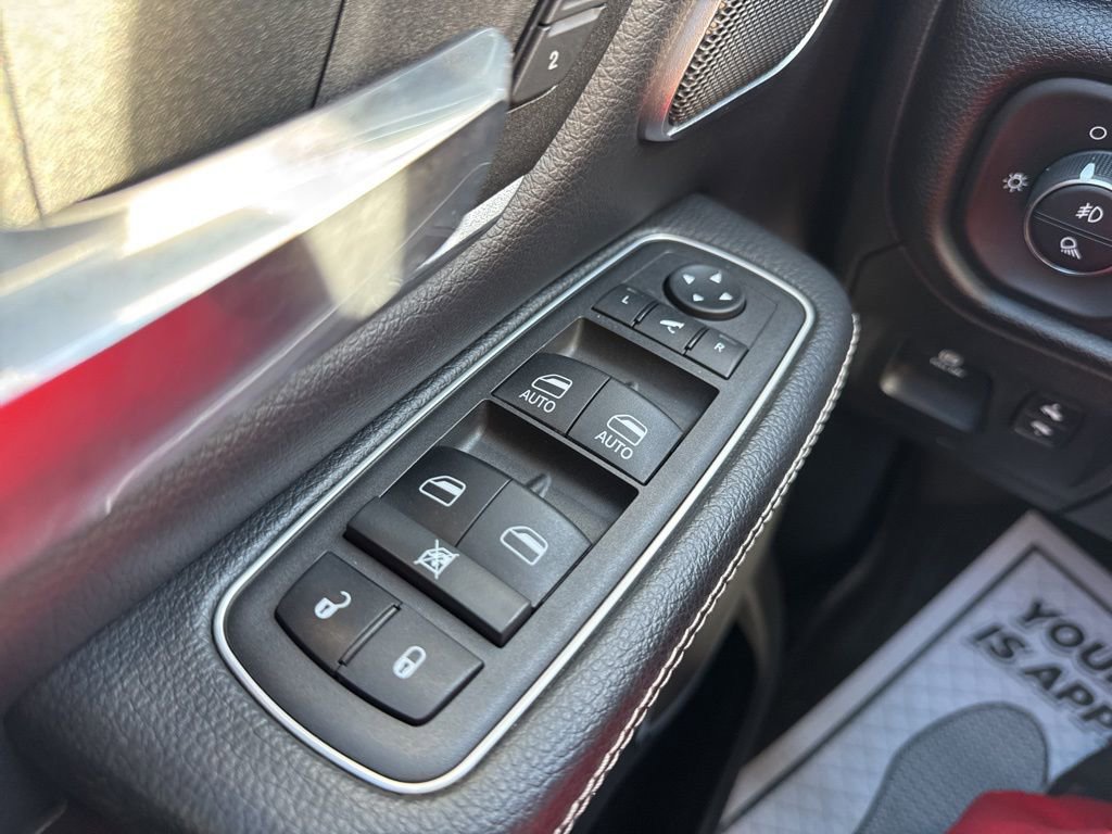 Certified 2022 RAM 1500 Laramie image 9