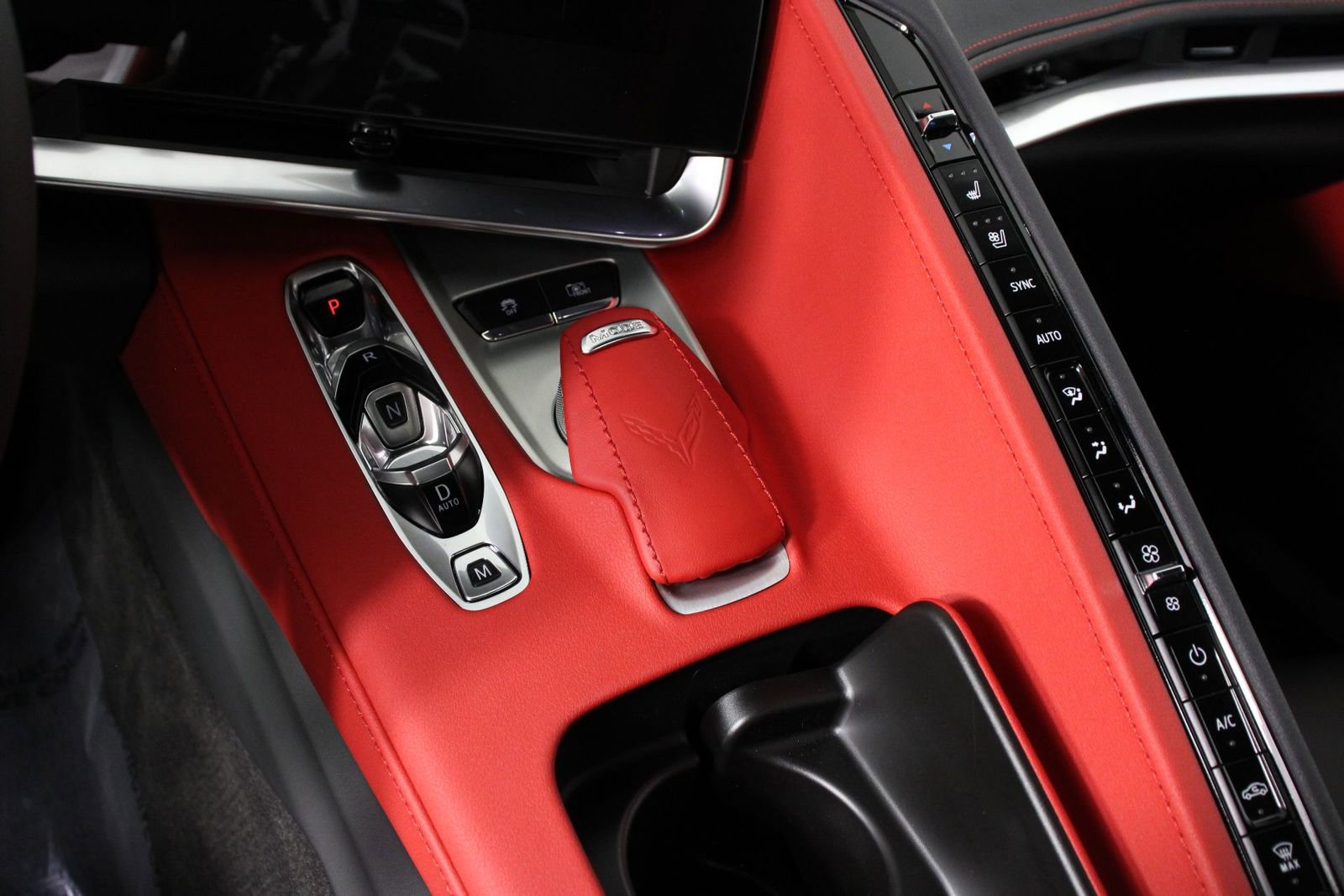 Used 2025 Chevrolet Corvette Stingray Preferred Conv w/ 2LT image 13