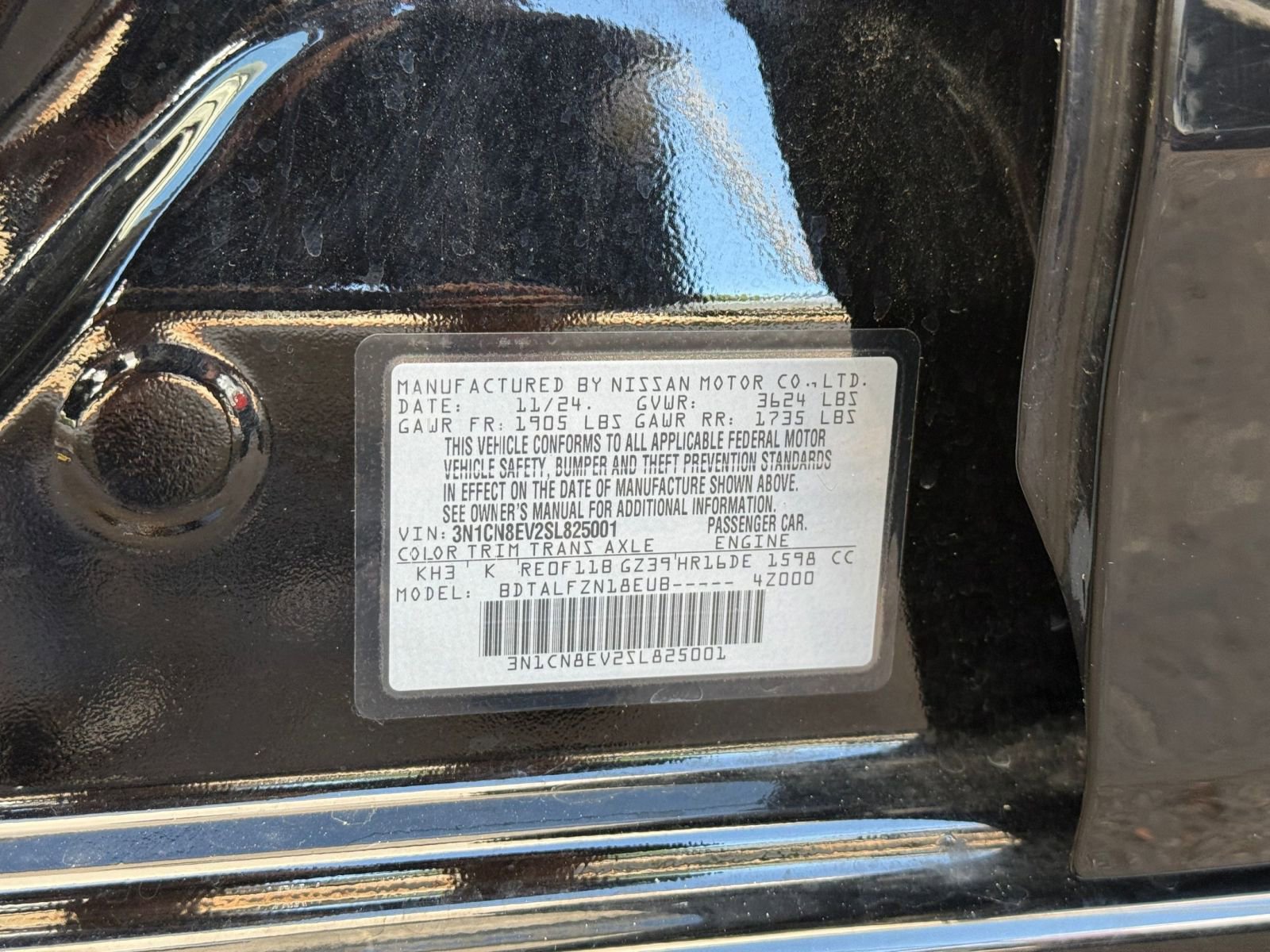 Used 2025 Nissan Versa SV FWD image 25