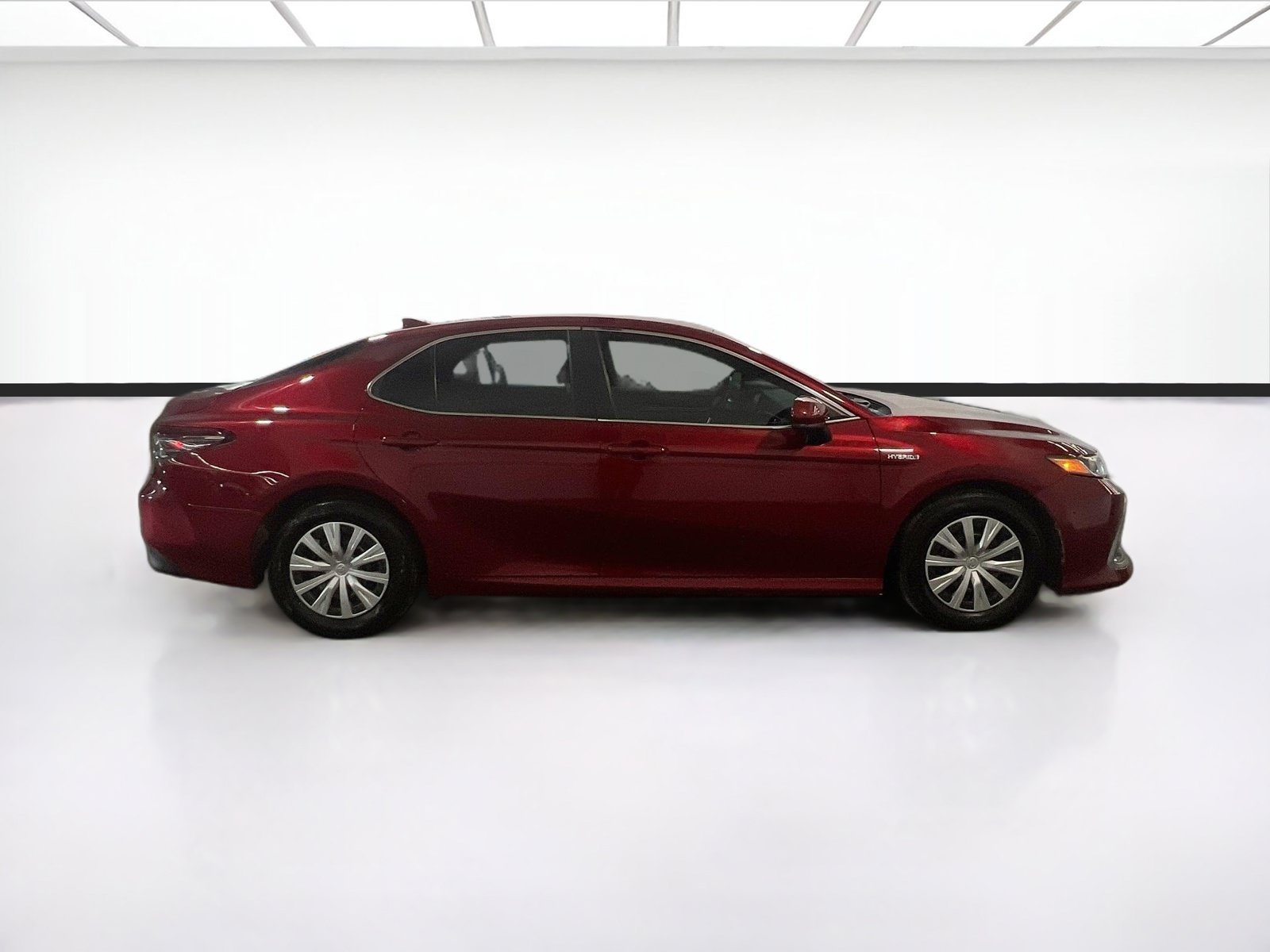 Used 2021 Toyota Camry LE FWD image 22