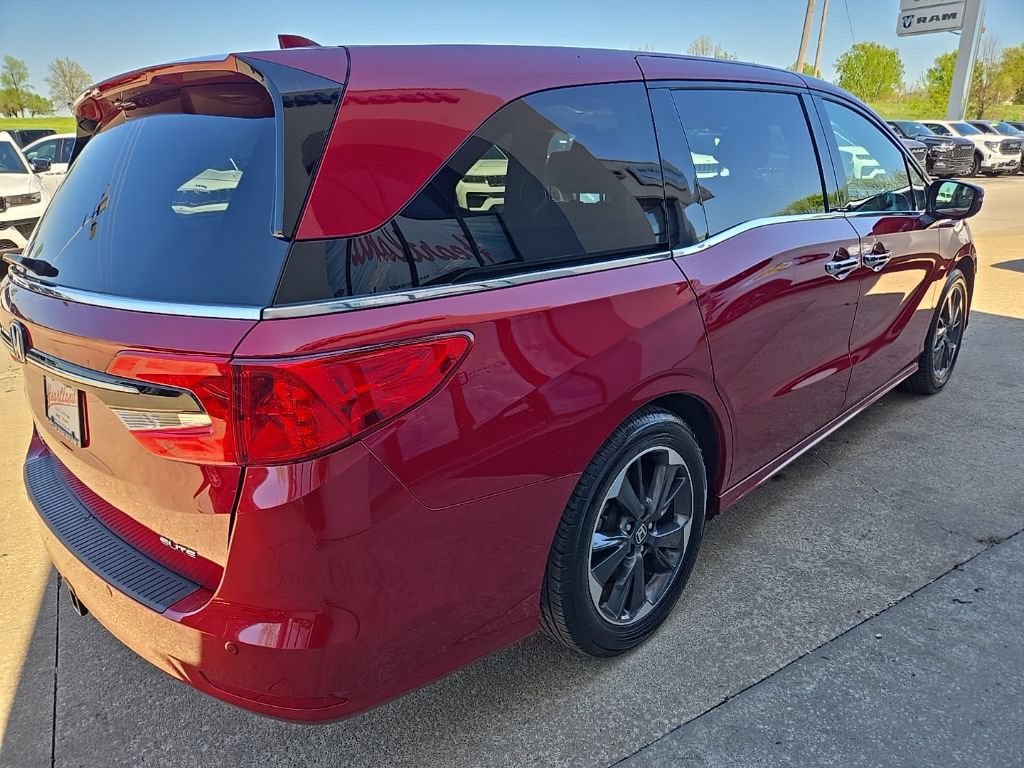 Used 2024 Honda Odyssey Elite image 13