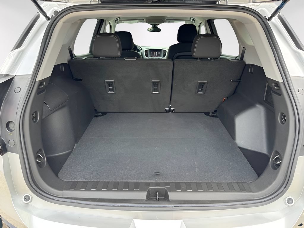 Used 2022 GMC Terrain SLE w/ Driver Convenience Package FWD image 5