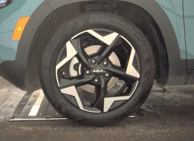 Certified 2026 Kia Seltos S FWD image 7