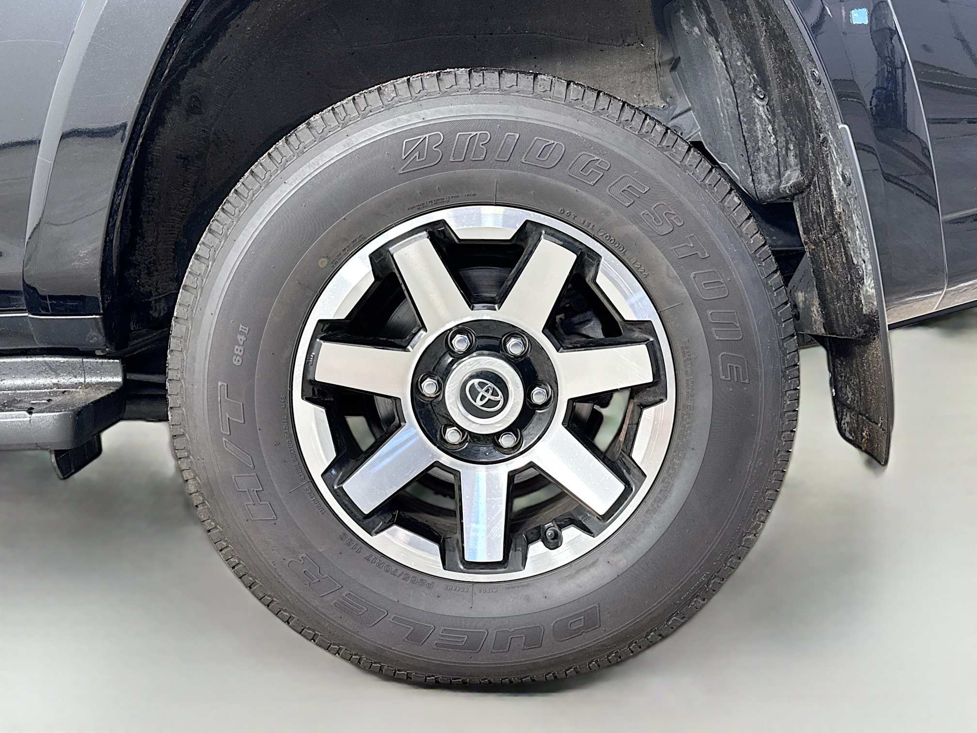 Certified 2024 Toyota 4Runner TRD Off-Road AWD/4WD image 29