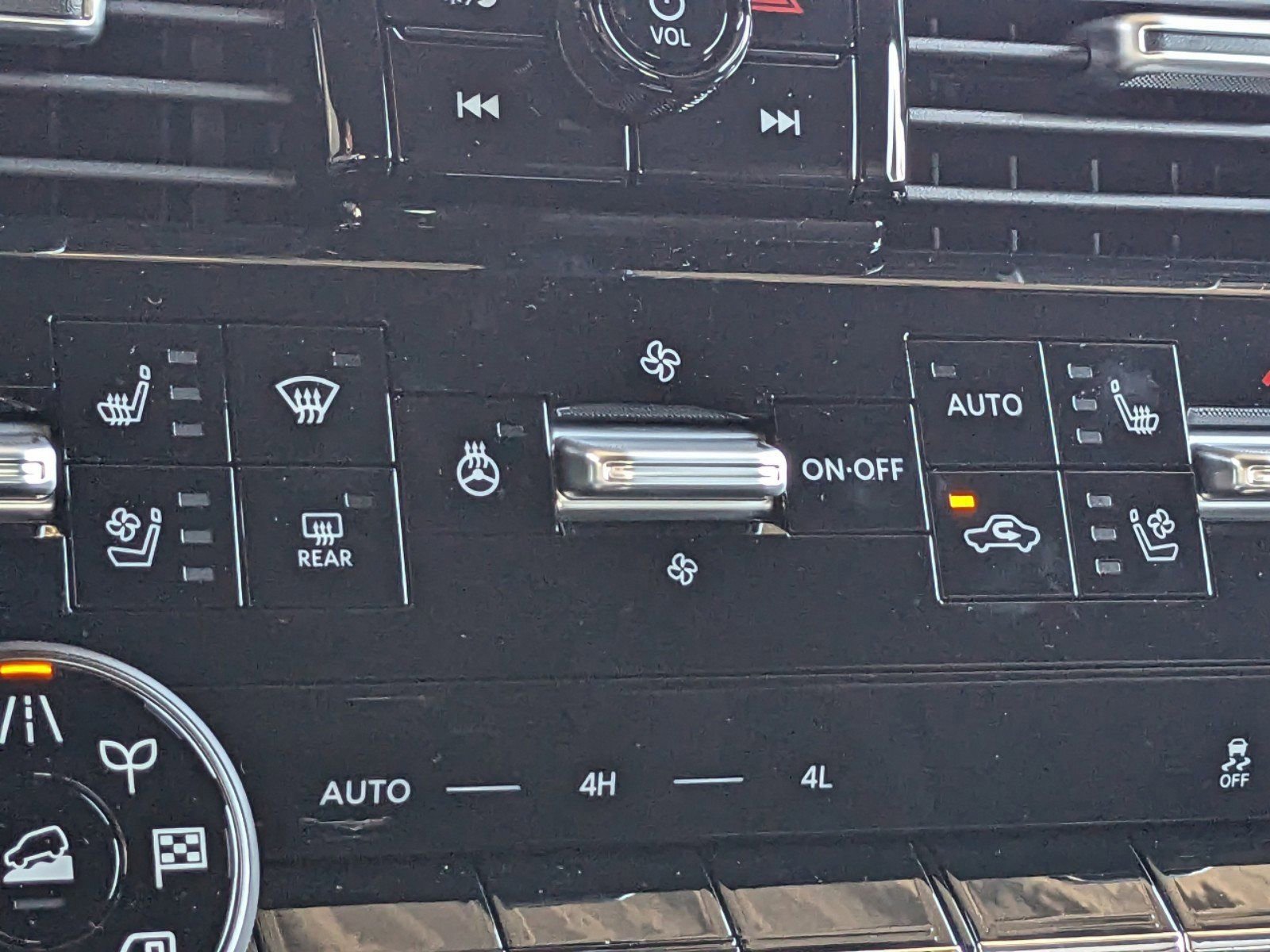 New 2026 Nissan Armada Platinum image 20