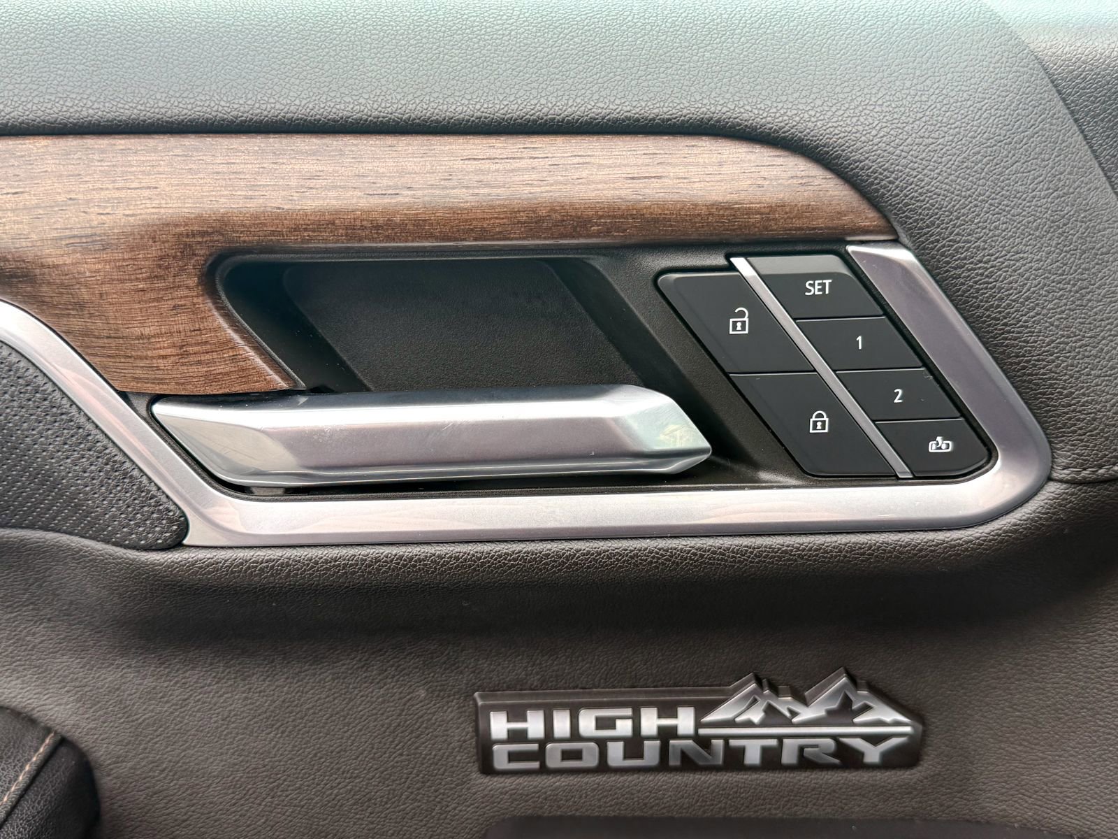 Certified 2023 Chevrolet Silverado 1500 High Country w/ High Country Premium Package image 16