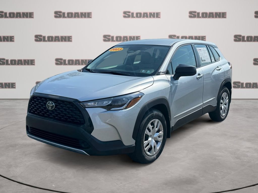 Used 2023 Toyota Corolla Cross L image 1