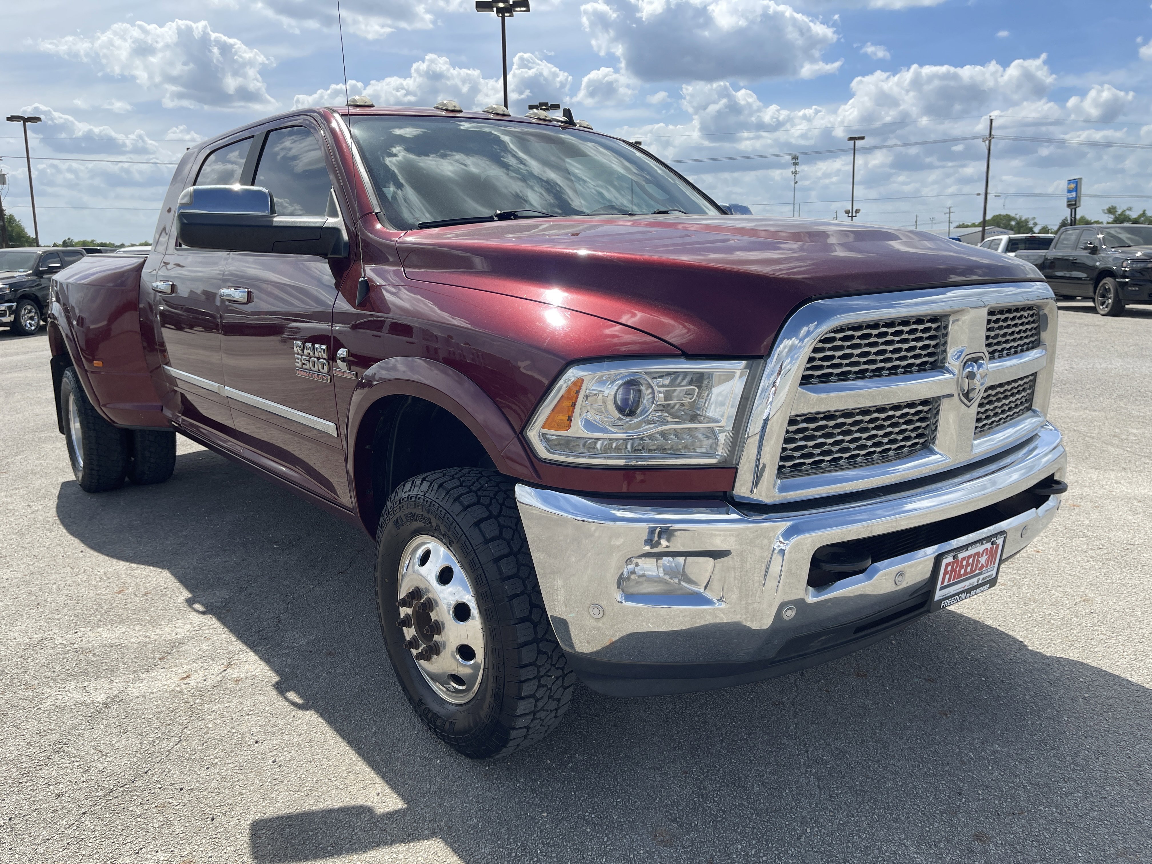 Used 2018 RAM 3500 Laramie image 2