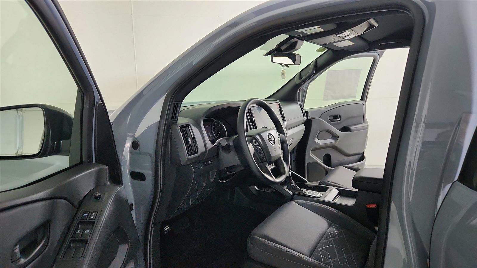 New 2026 Nissan Frontier SV w/ Tow Package image 18