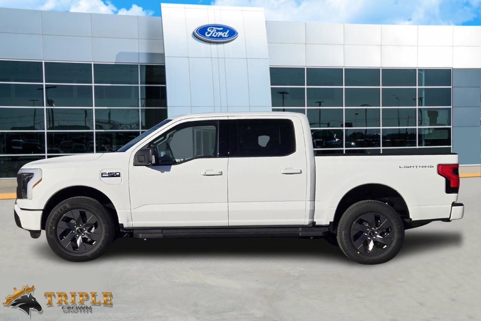 New 2025 Ford F150 Lightning Flash video 3