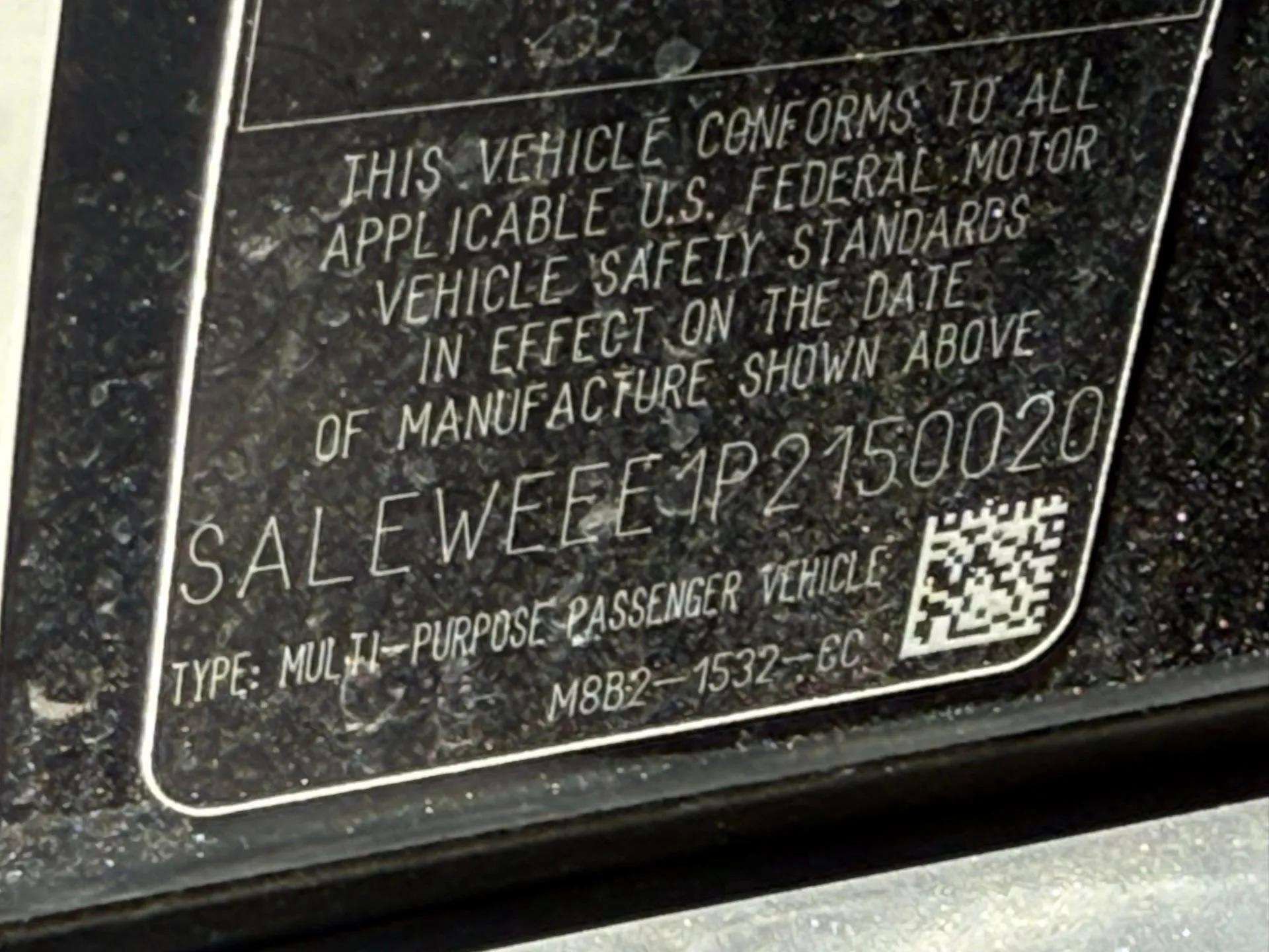 Used 2023 Land Rover Defender 110 Carpathian Edition image 37