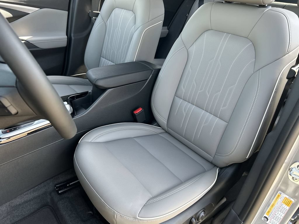 New 2026 Buick Envista Sport Touring FWD image 20