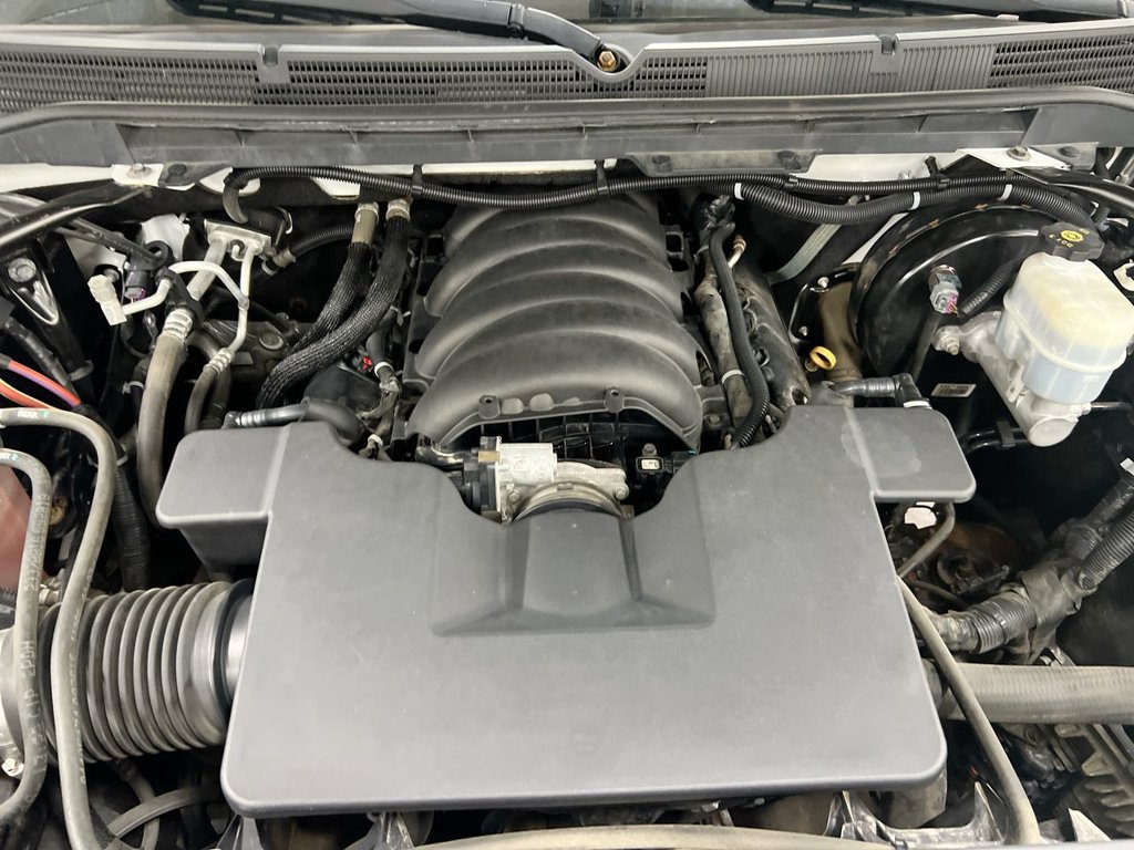 Used 2018 GMC Sierra 1500 SLT AWD/4WD image 25