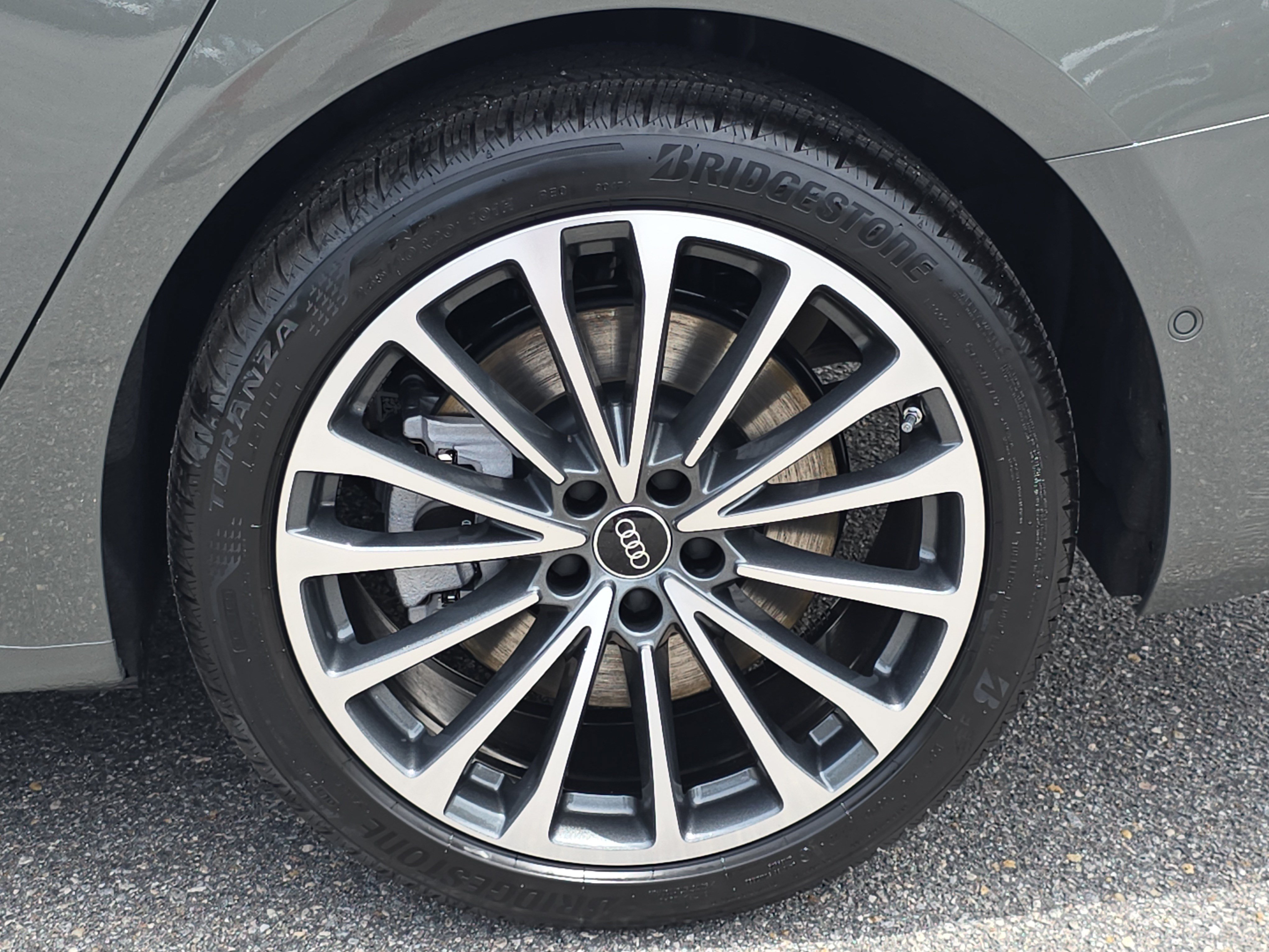 New 2026 Audi A6 Premium Plus AWD/4WD image 33