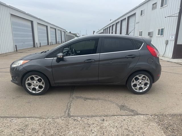 Used 2015 Ford Fiesta Titanium FWD image 3