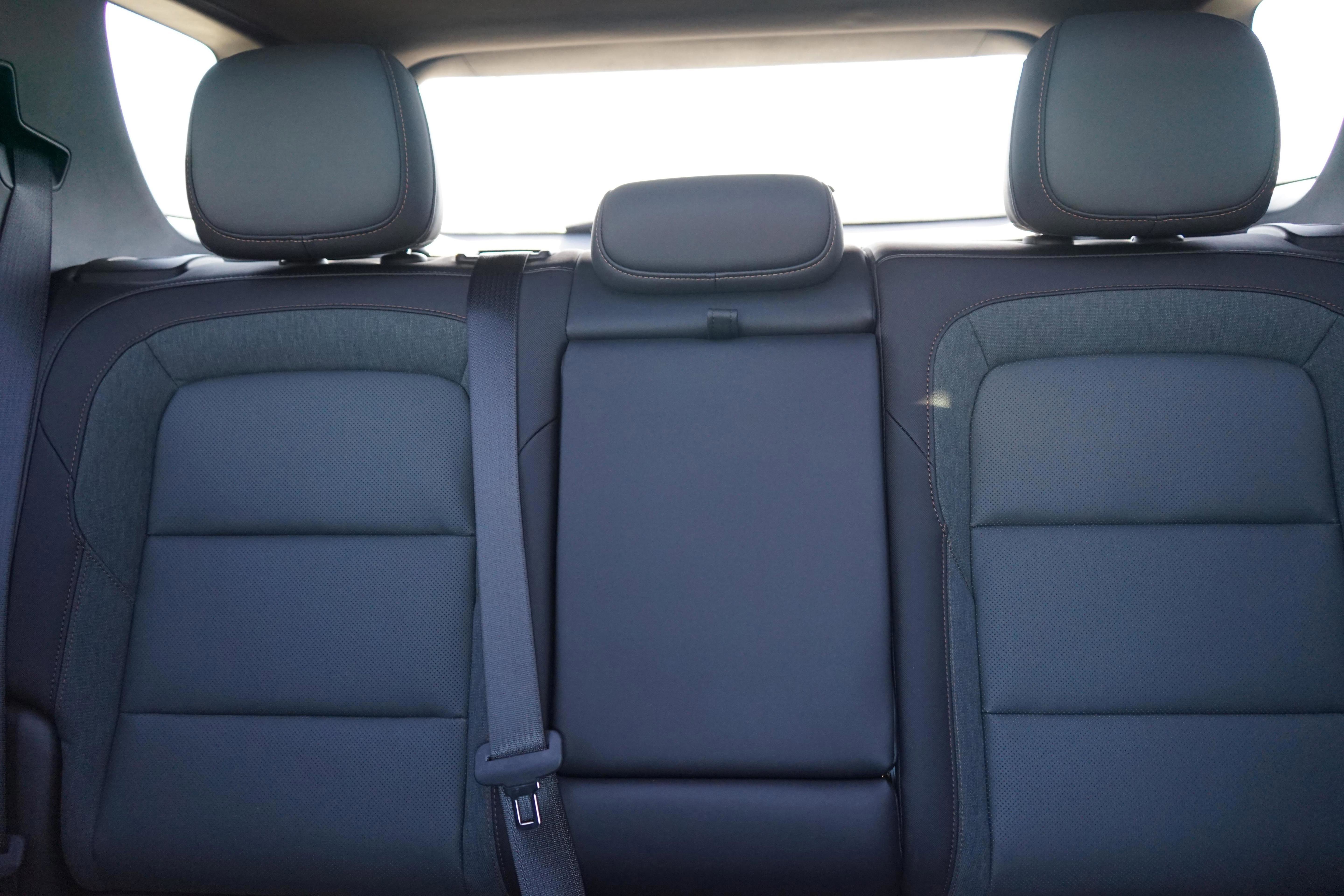 New 2026 GMC Terrain AT4 image 18