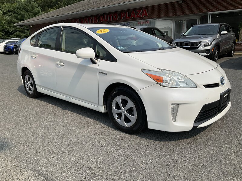 Used 2012 Toyota Prius Four FWD image 3