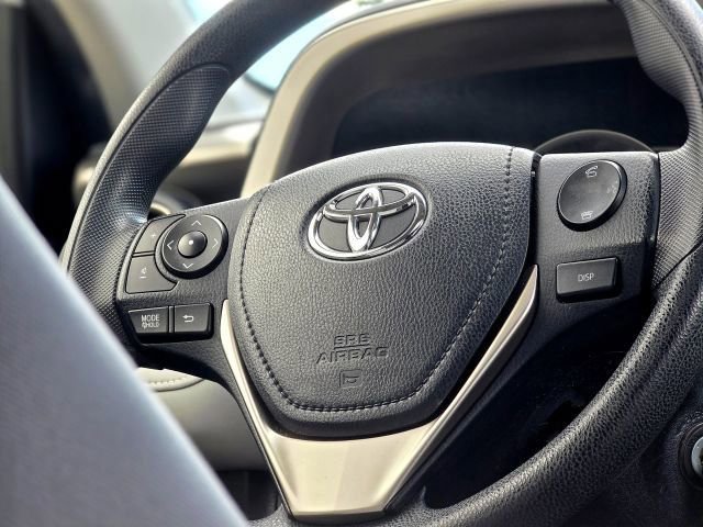 Used 2015 Toyota RAV4 XLE AWD/4WD image 13