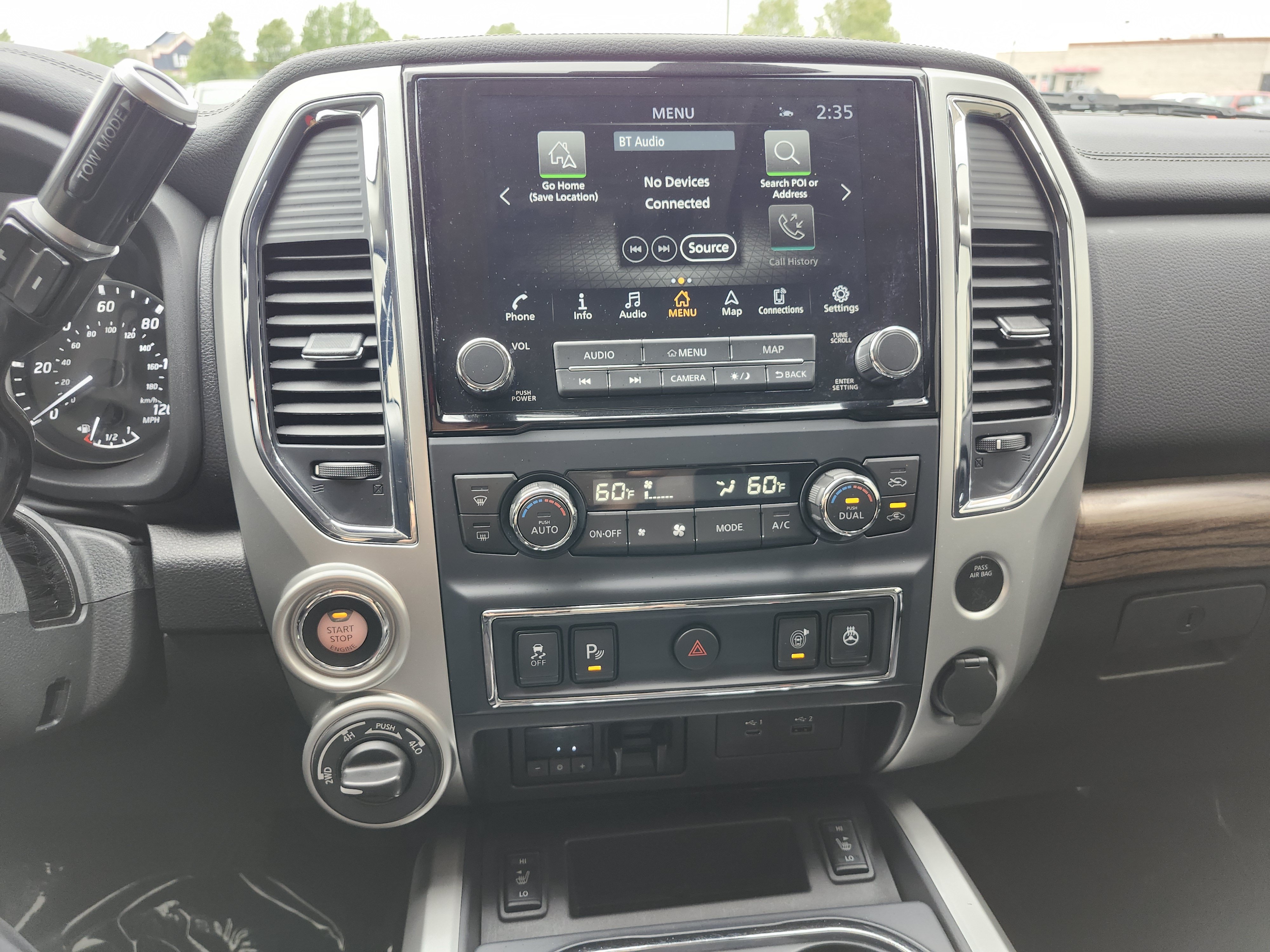Used 2021 Nissan Titan SL w/ Moonroof Package AWD/4WD image 37