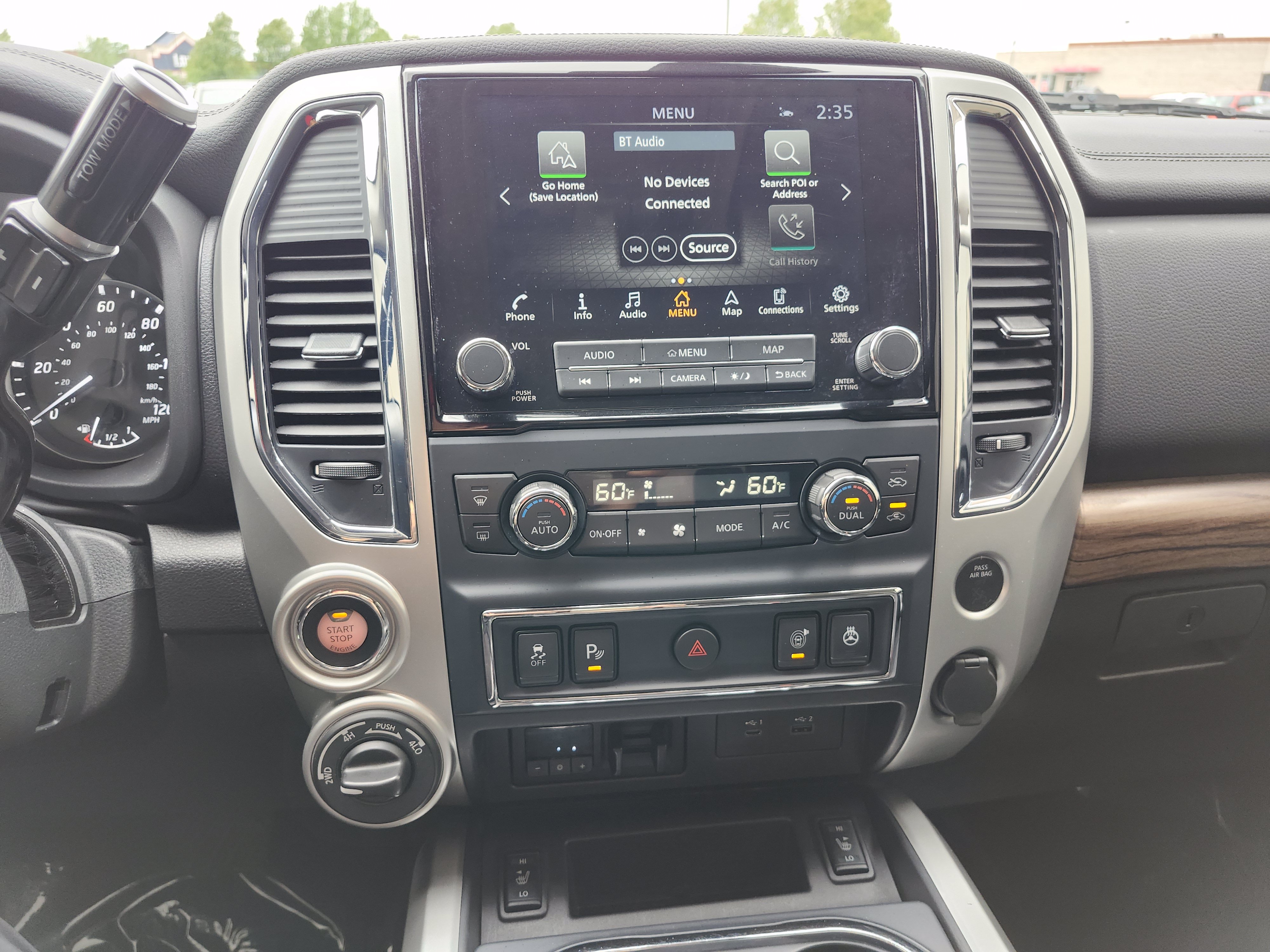 Used 2021 Nissan Titan SL w/ Moonroof Package AWD/4WD image 37