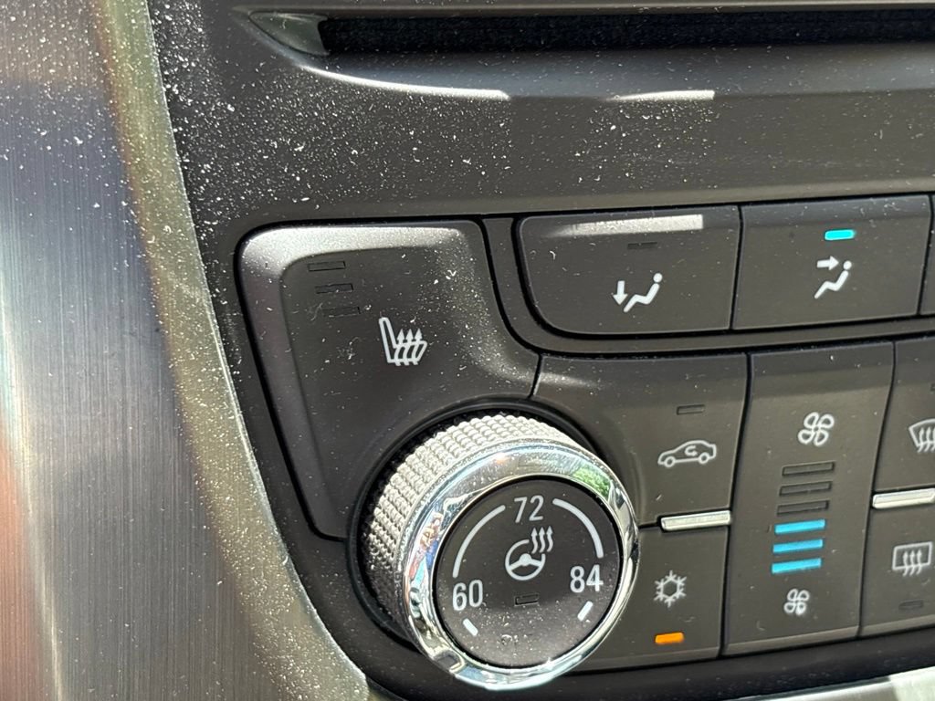 Used 2013 Buick Verano Leather FWD image 17