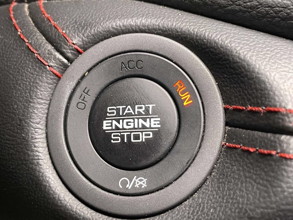 Used 2025 Dodge Durango GT AWD/4WD image 41